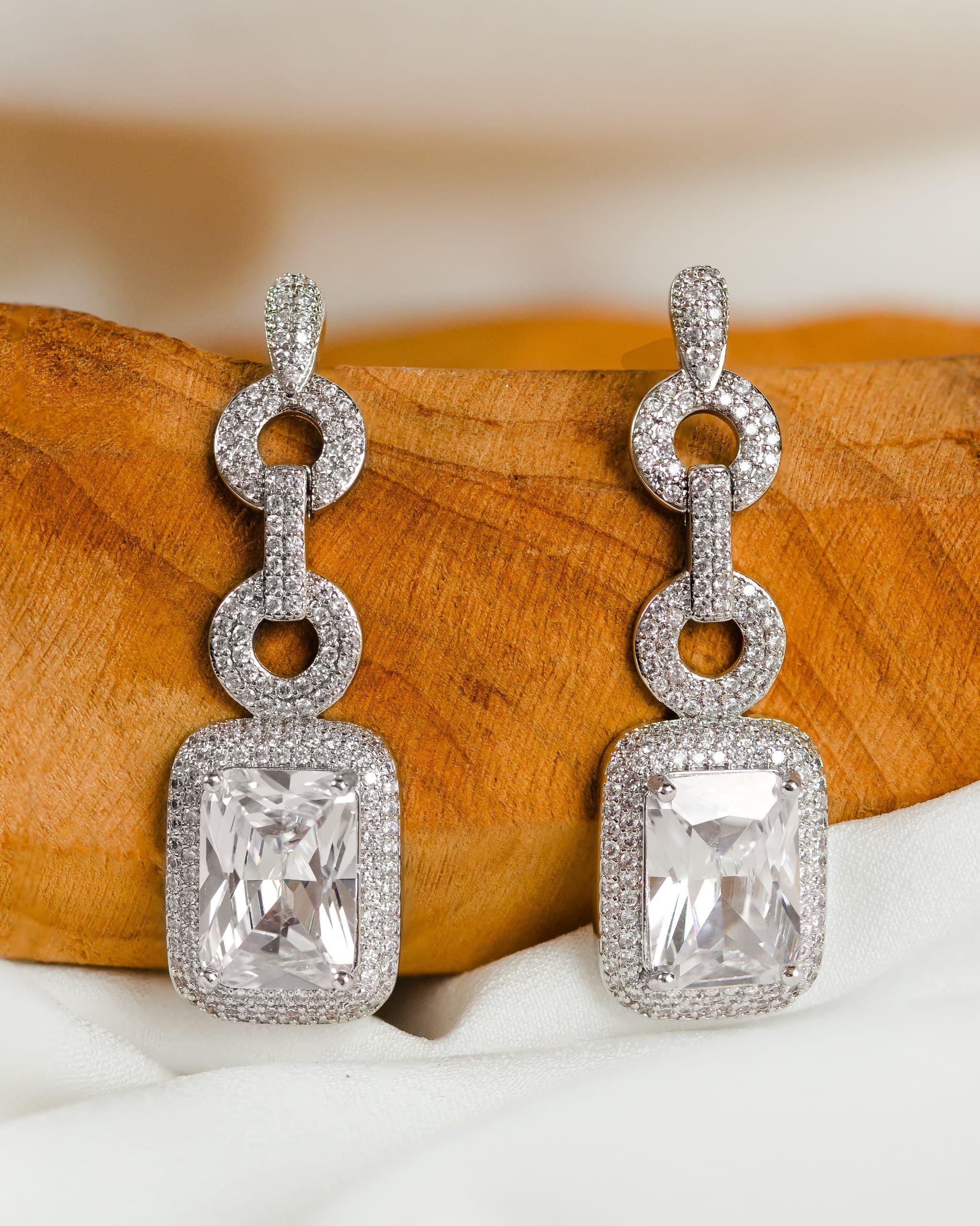 Brinco Festa com Zircônia